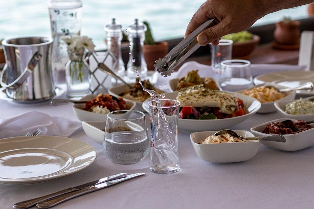 Villa Pietra Butik Otel Ayvalı Kültér fotó